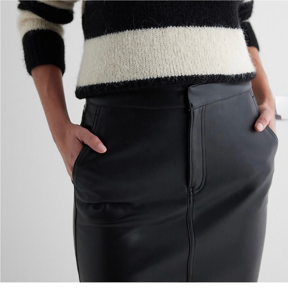 Express Skirt Long High Waist Black Faux Leather Back Slit Size 8 - Picture 3 of 9
